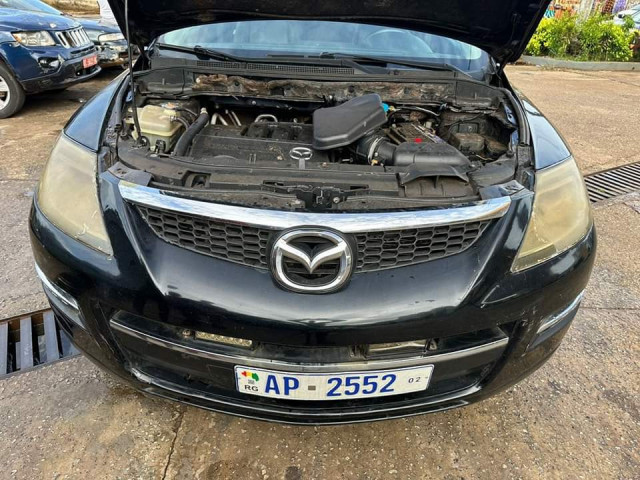 Mazda CX-9, Voitures, Conakry