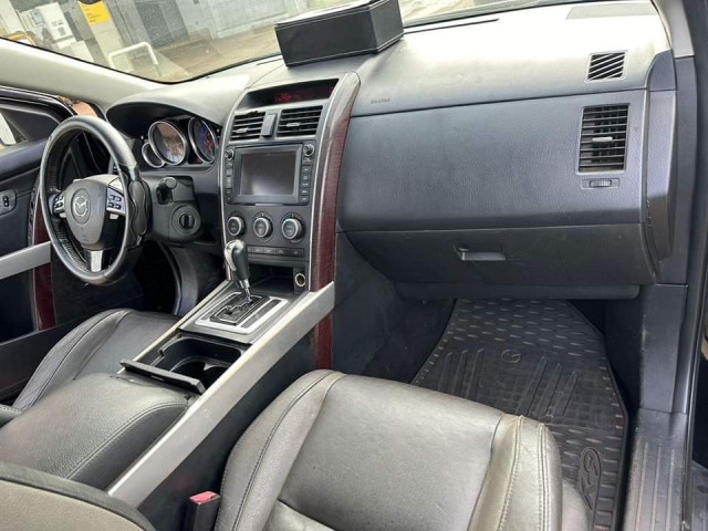 Mazda CX-9, Voitures, Conakry