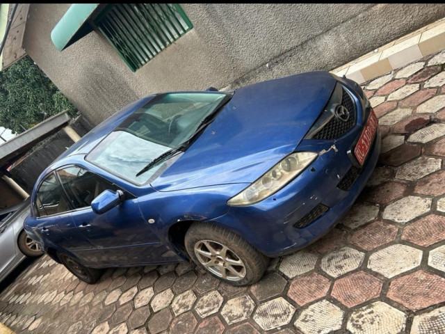 Mazda 6, Voitures, Conakry