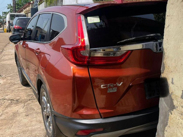 Honda CR-V, Voitures, Conakry
