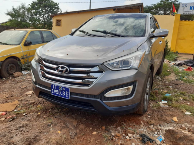 Hyundai Santa Fe, Voitures, Conakry