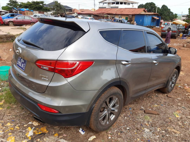 Hyundai Santa Fe, Voitures, Conakry