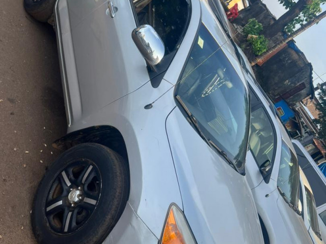 Toyota RAV4, Voitures, Conakry