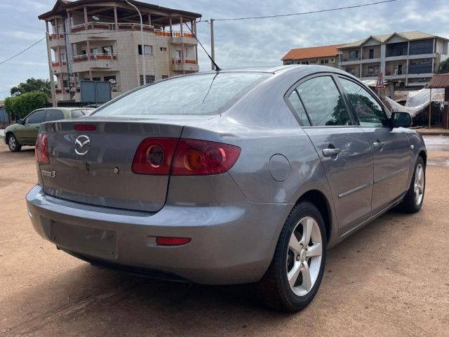 Mazda 3, Voitures, Conakry