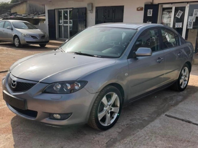 Mazda 3, Voitures, Conakry