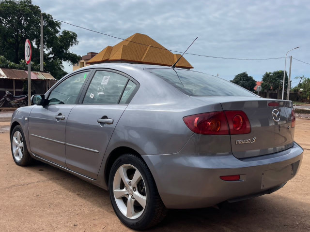 Mazda 3, Voitures, Conakry