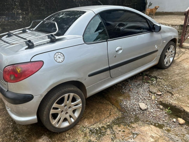 Peugeot 206, Voitures, Conakry