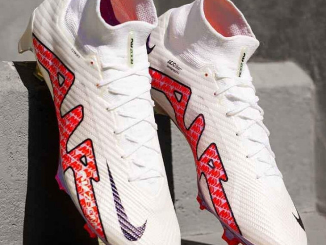 Magres Nike, Chaussures, Conakry