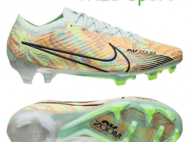 Magres Nike, Chaussures, Conakry