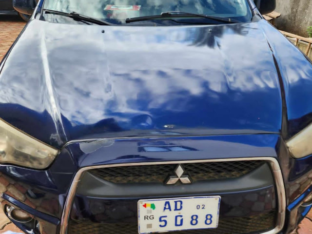 Mitsubishi RVR, Voitures, Conakry