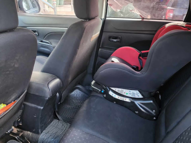 Mitsubishi RVR, Voitures, Conakry