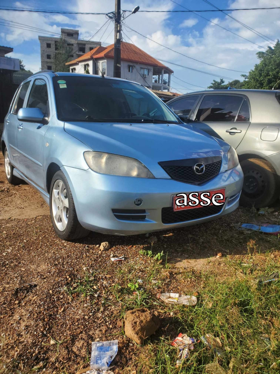 Mazda 2, Voitures, Conakry