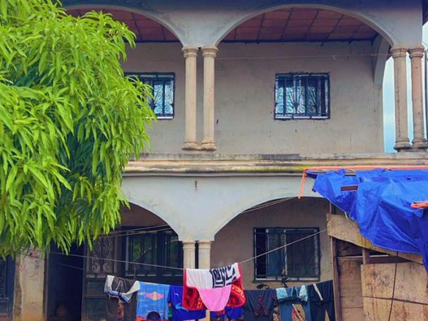 Bâtiment à Kagbélen, Maisons, Conakry