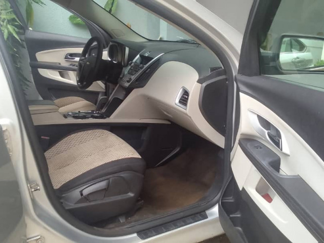 Chevrolet Equinox, Voitures, Conakry