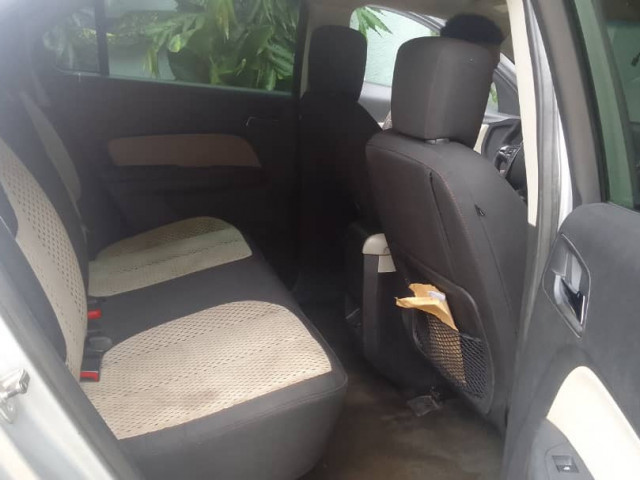 Chevrolet Equinox, Voitures, Conakry