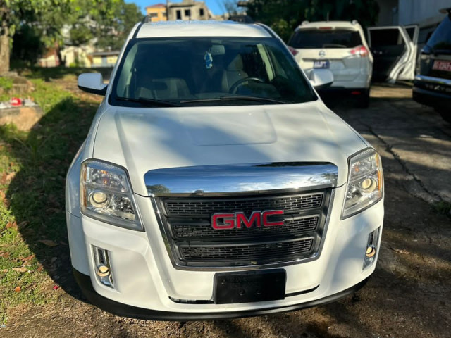 GMC Terrain, Voitures, Conakry