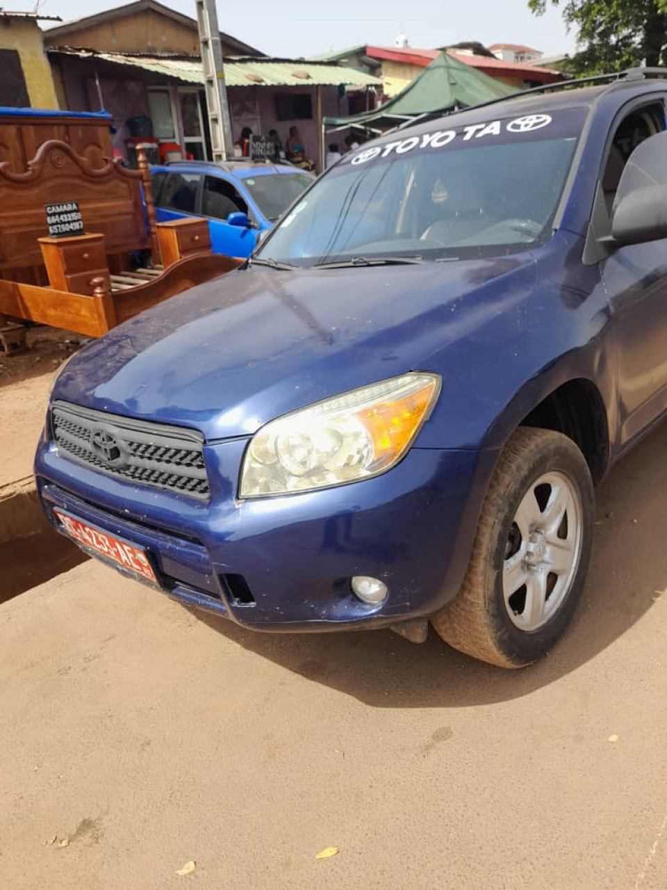 Toyota RAV4, Voitures, Conakry