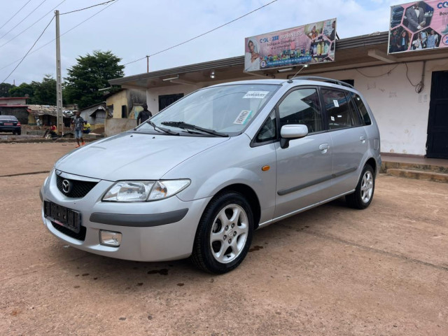 Mazda Premacy, Voitures, Conakry