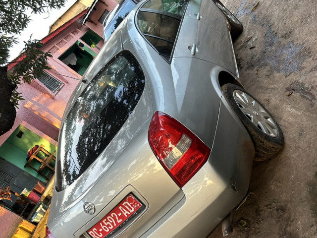 Nissan Primera, Voitures, Conakry