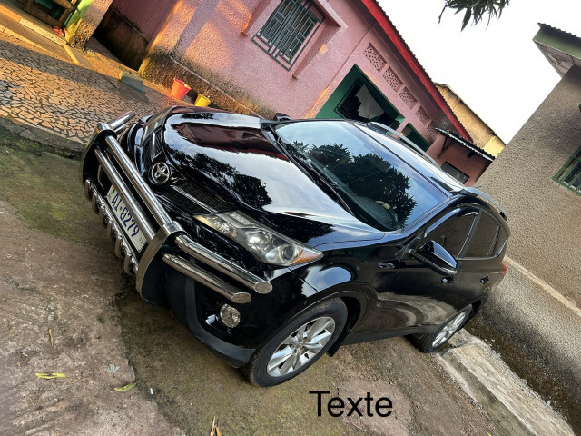 Toyota RAV4, Voitures, Conakry