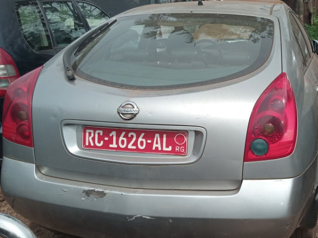 Nissan Primera, Voitures, Conakry