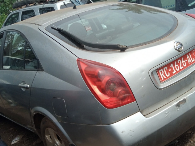 Nissan Primera, Voitures, Conakry
