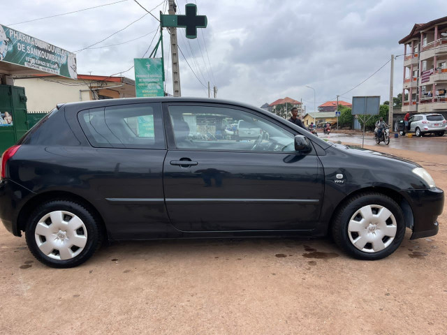 Toyota Corolla, Voitures, Conakry