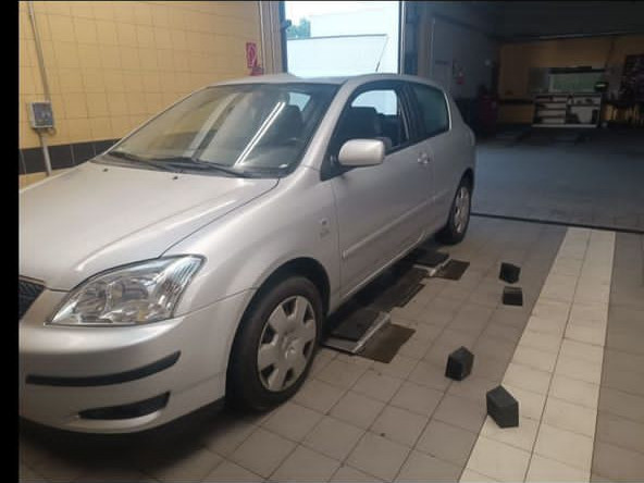 Toyota Corolla, Voitures, Conakry