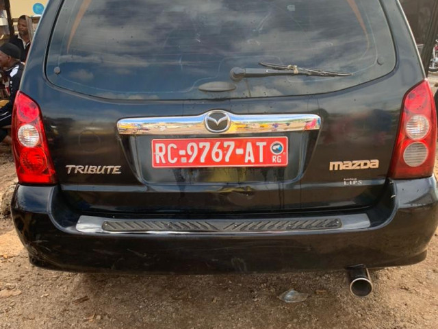 Mazda Tribute, Voitures, Conakry