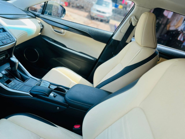 Lexus RX350, Voitures, Conakry