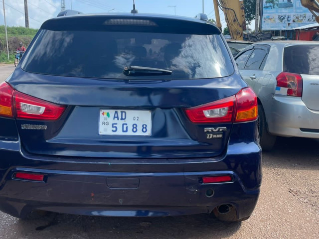 Mitsubishi RVR, Voitures, Conakry