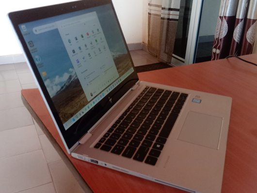 HP EliteBook x360 1030, Ordinateurs - Moniteurs, Conakry