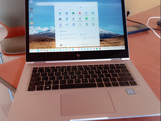 HP EliteBook x360 1030, Ordinateurs - Moniteurs, Conakry