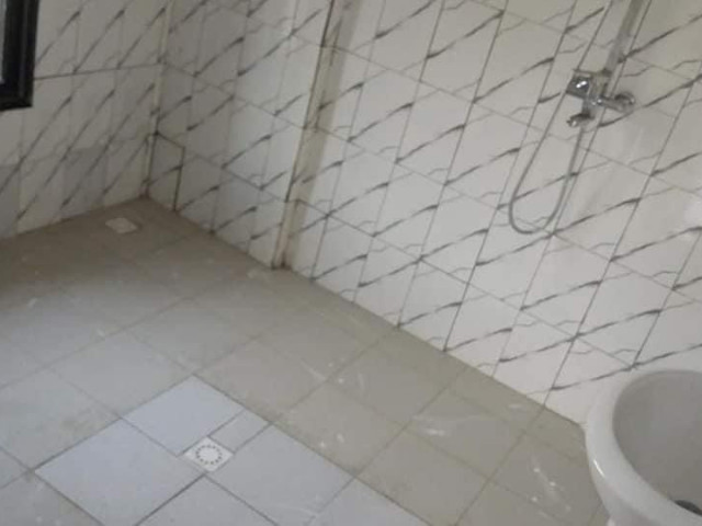 Bâtiment à Gomboyah, Maisons, Conakry