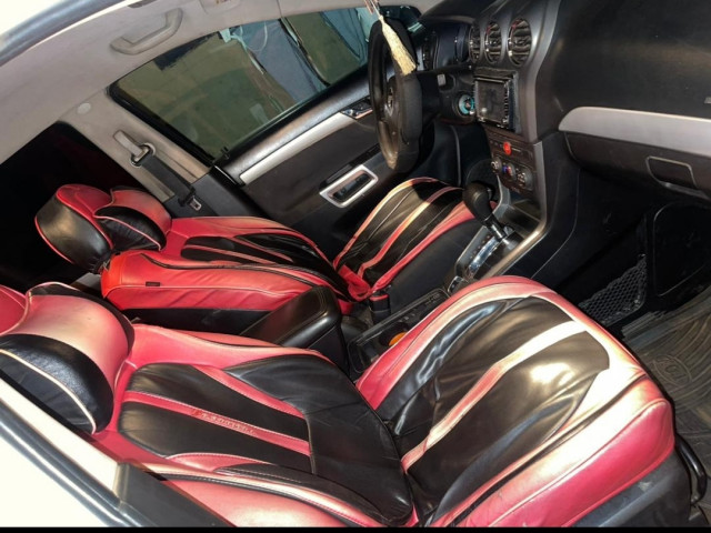 Chevrolet Captiva, Voitures, Conakry