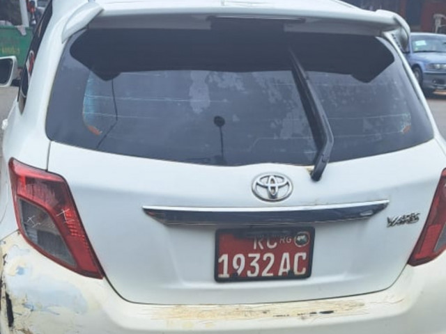 Toyota Yaris, Voitures, Conakry