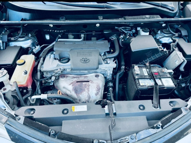Toyota RAV4, Voitures, Conakry