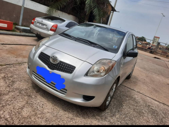 Toyota Yaris, Voitures, Conakry