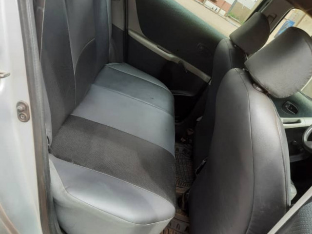 Toyota Yaris, Voitures, Conakry