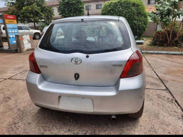 Toyota Yaris, Voitures, Conakry