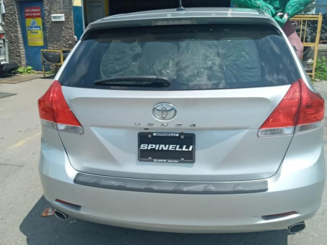 Toyota Venza, Voitures, Conakry