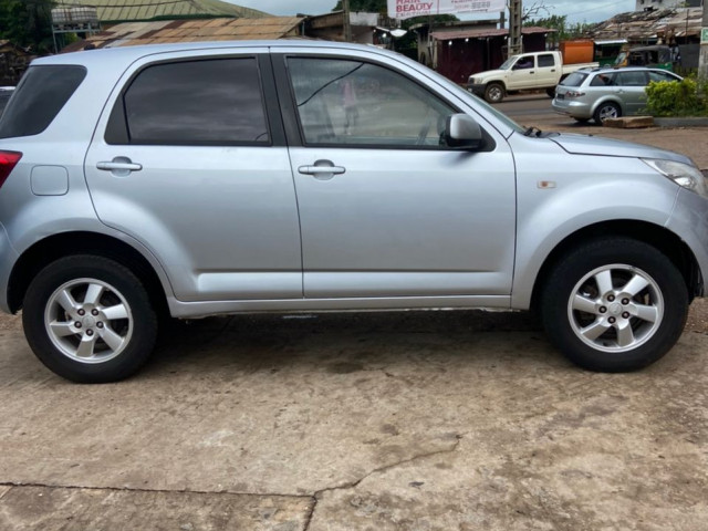 Daihatsu Terios, Voitures, Conakry