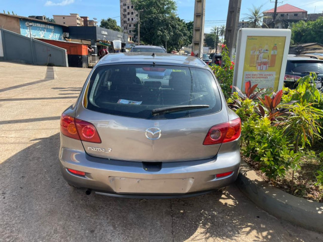 Mazda 3, Voitures, Conakry