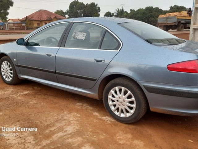 Peugeot 607, Voitures, Conakry