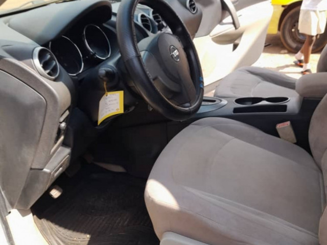 Nissan Rogue, Voitures, Conakry