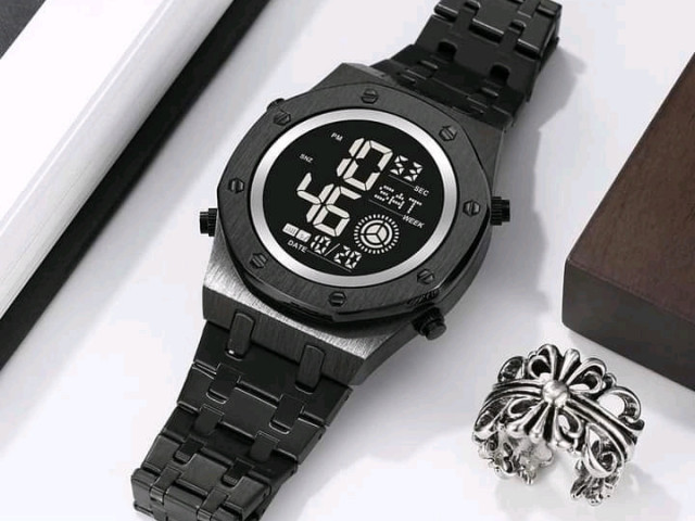 Différentes Montres, Bijoux - Montres, Conakry