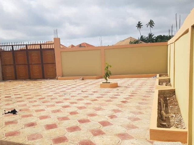 Terrain à Fossideh, Maisons, Conakry