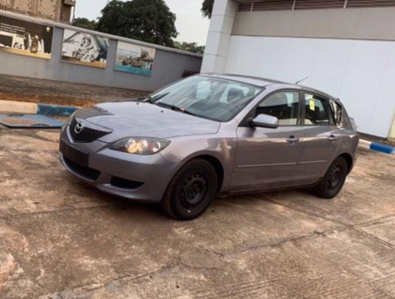 Mazda 3, Voitures, Conakry