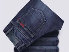 Différents Vêtements, Vêtements, Conakry