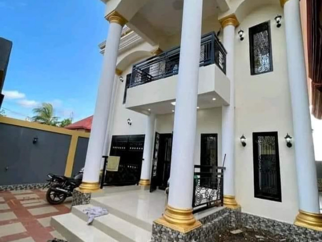 Bâtiment à Sonfonia, Maisons, Conakry